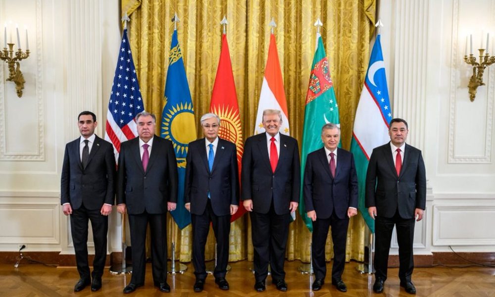 Kazachstanas ir Uzbekistanas yra priešakyje, kai JAV gilina ryšius su Centrine Azija