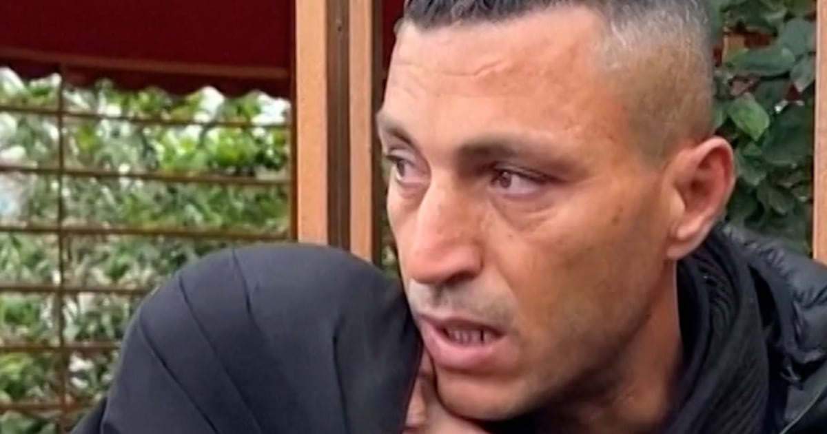 Šeimos gedi, kai Izraelio smūgiai Gazoje tęsiasi